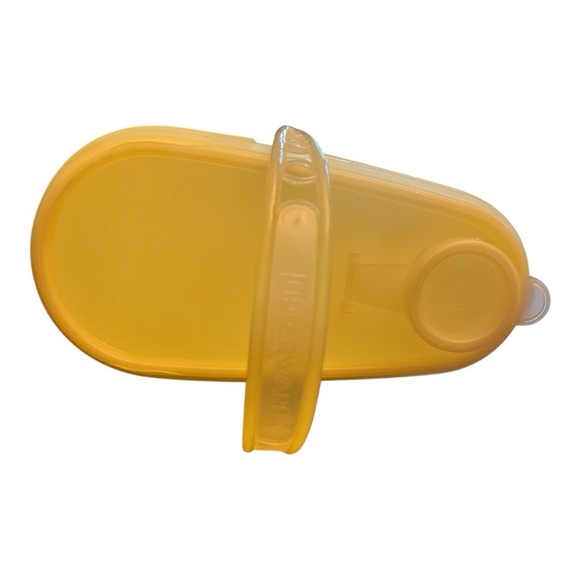 Tupperware Bright Yellow 70’s Sip and Store Container - Picture 7 of 9